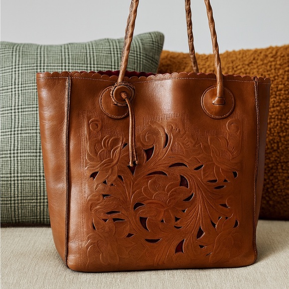 Patricia Nash Brown Leather Floral Cutout Tote Tooled Embossed Shoulder Purse - Picture 1 of 16